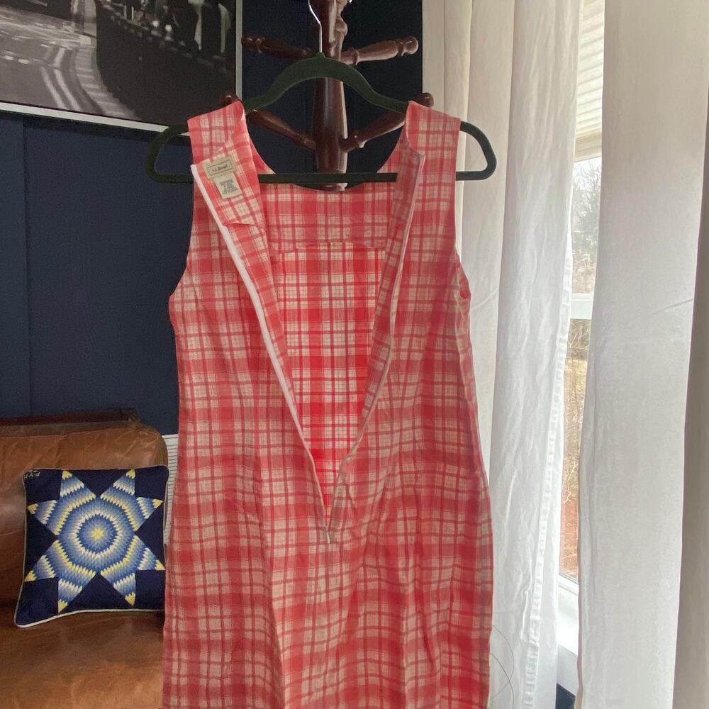 L.L. Bean 8 Coral Plaid Sleeveless Cotton Dress Full Zip Back VERY NICE‎ - Picture 3 of 5